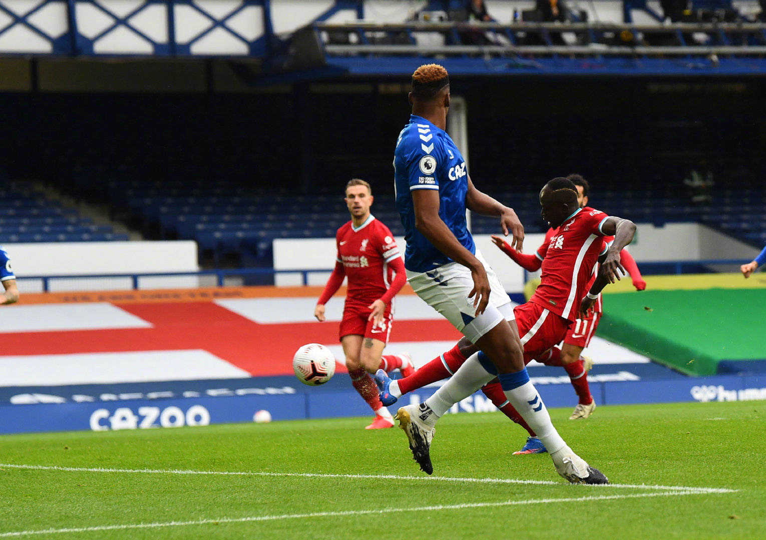 赛录像中屡 赛录像中屡